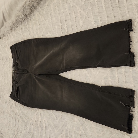 Faded black Sound/Style high rise, kick, straight leg jeans size 12! - Picture 1 of 11